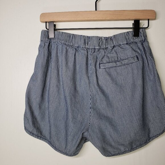 Madewell Railroad Stripe Pull On Chambray Shorts XS Blue‎ White Elastic Waist - Picture 5 of 9